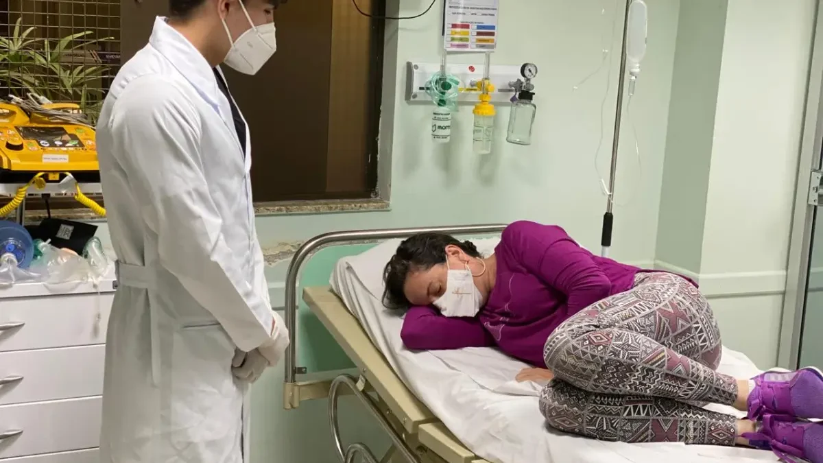 Universidade em Anápolis busca voluntários para simular pacientes em aulas de Medicina; veja como participar
