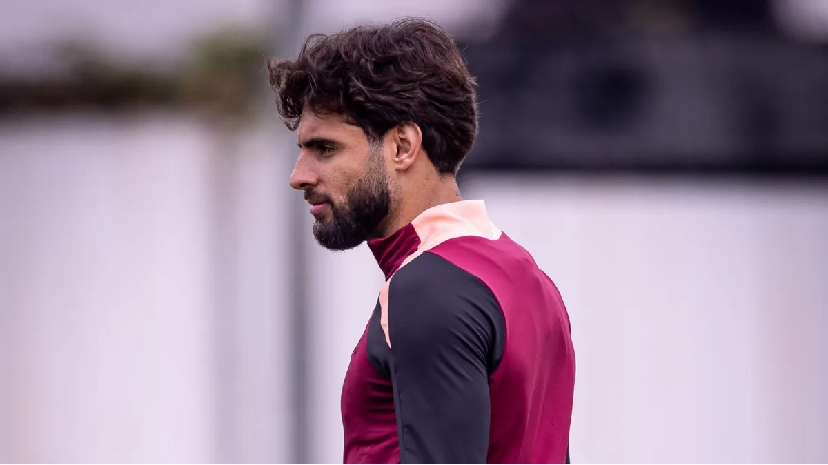 Yuri Alberto passa mal, vai ao hospital e perde treino do Corinthians
